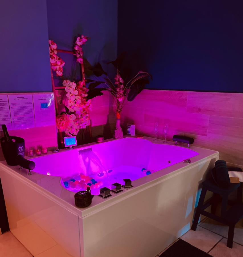 Appartement Jacuzzi 4 Etoiles Beaute - Mbroom Var Puget-sur Argens Exterior photo